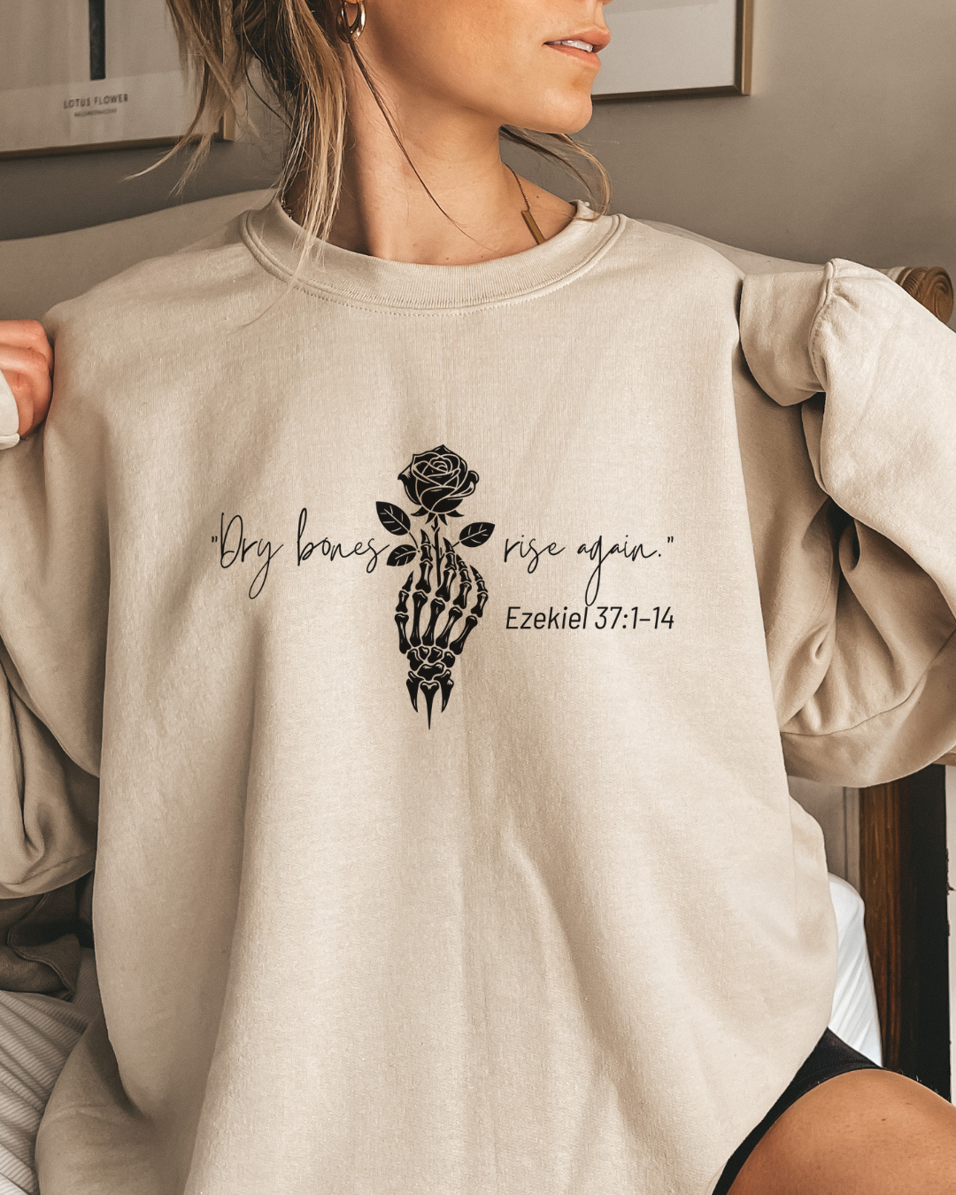 Dry Bones Rise Again (Unisex Heavy Blend™ Crewneck Sweatshirt)