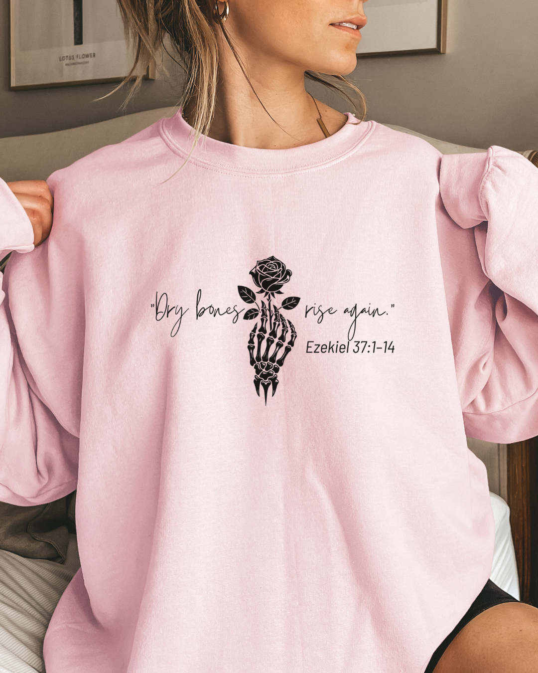 Dry Bones Rise Again (Unisex Heavy Blend™ Crewneck Sweatshirt)