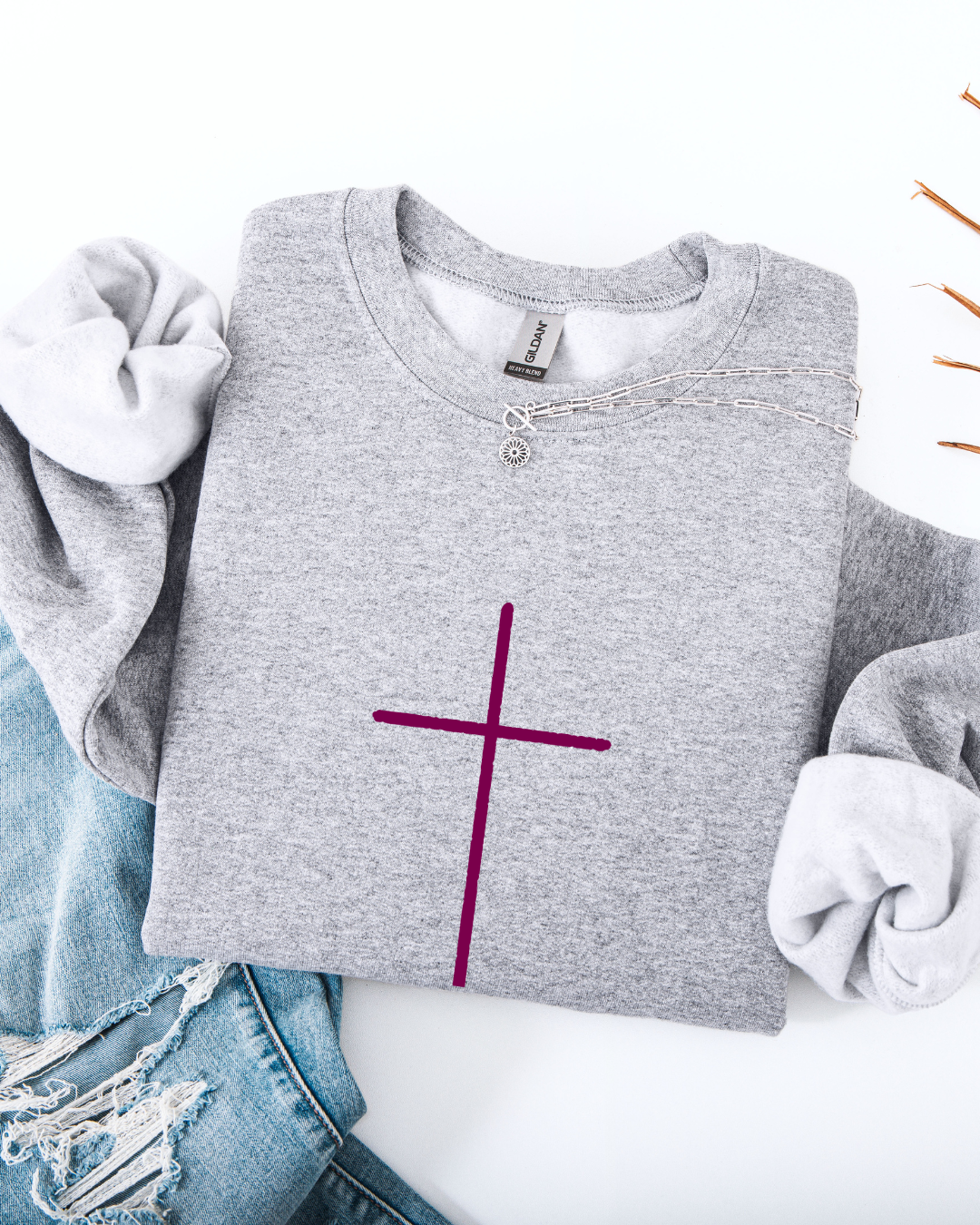 Jesus Loves You (Unisex Heavy Blend™ Crewneck Sweatshirt)