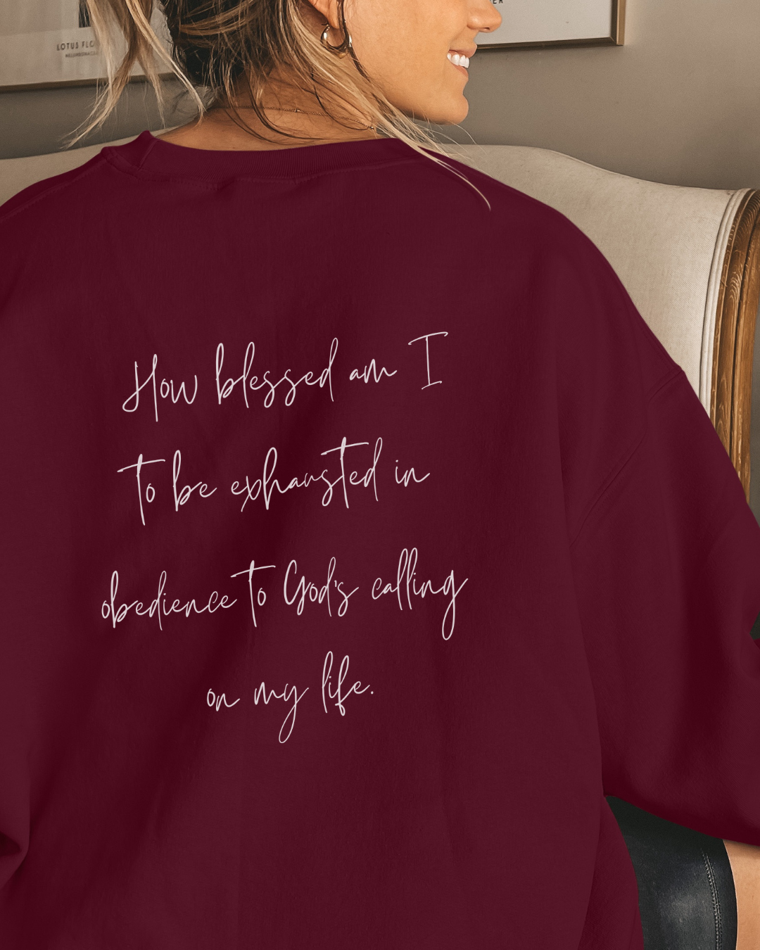 MAMA (Unisex Heavy Blend™ Crewneck Sweatshirt)